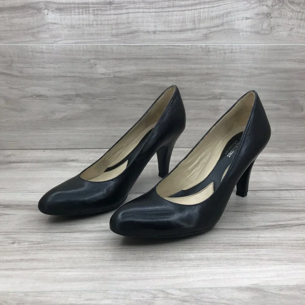 Naturalizer Heels Womens 7.5N Clava Black Leather Slip On Pump Shoes